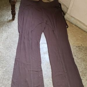 YOGA ,LAUNCH,SWEAT PANTS